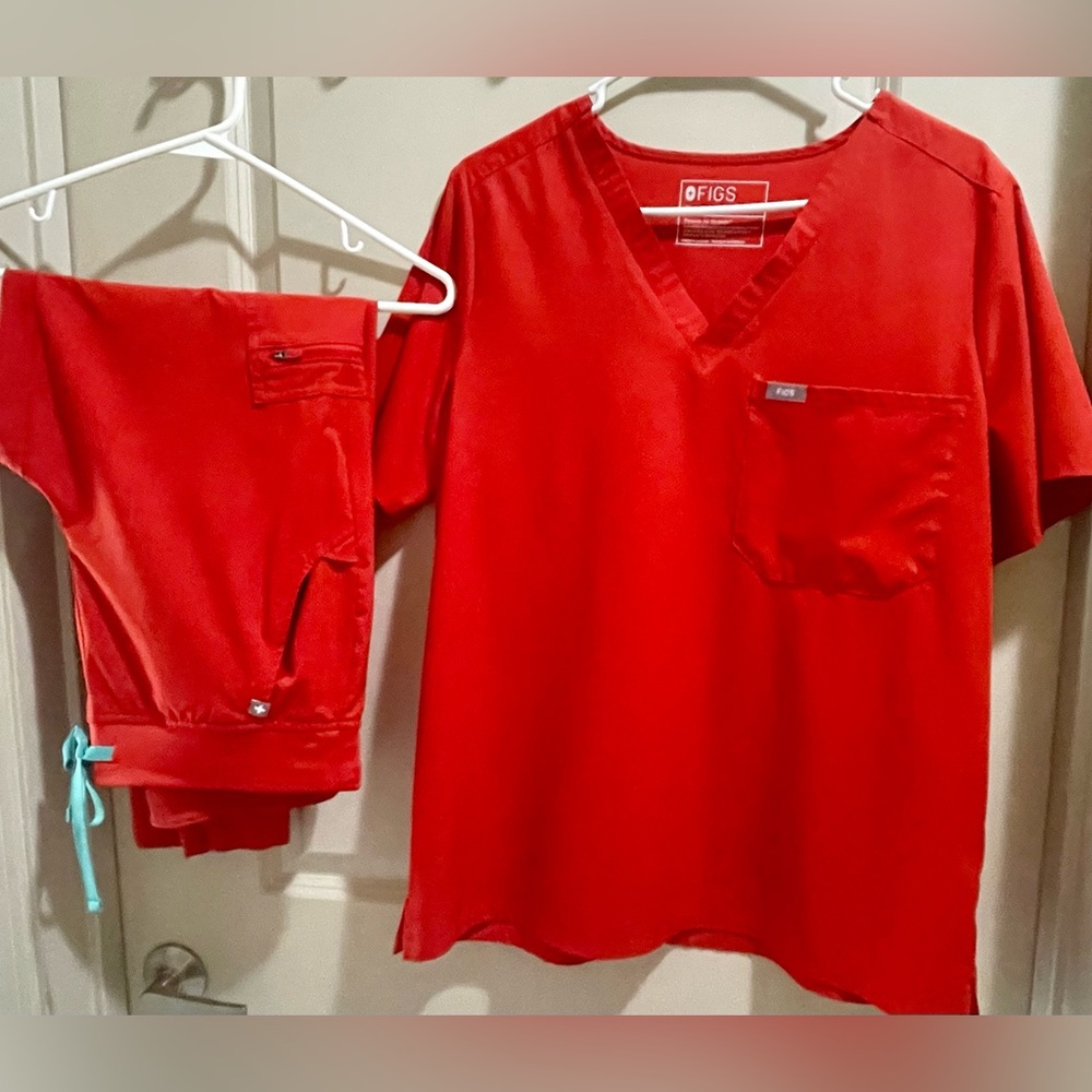 FIGS Scrubs